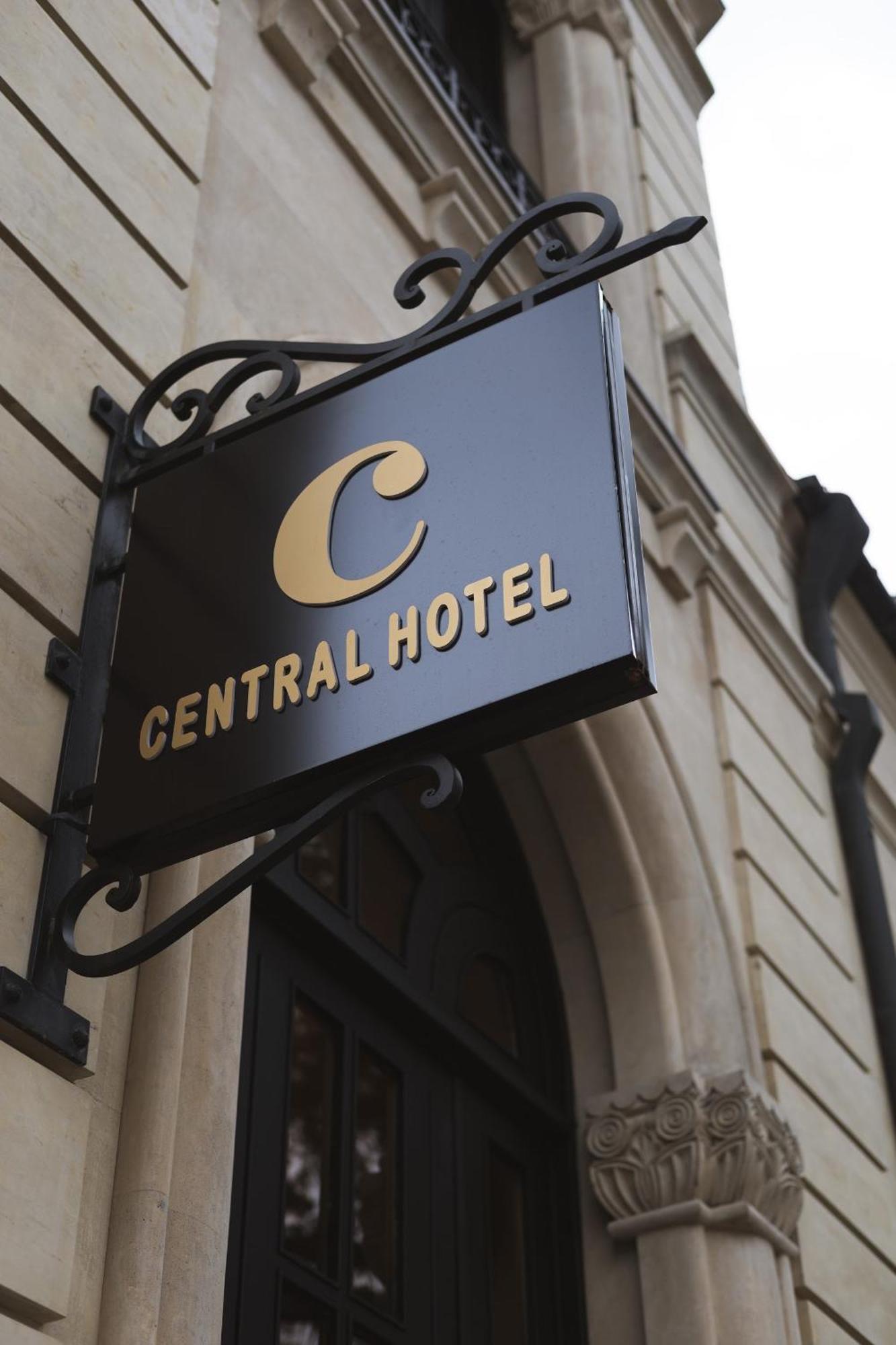 Central Hotel קוטאיסי מראה חיצוני תמונה