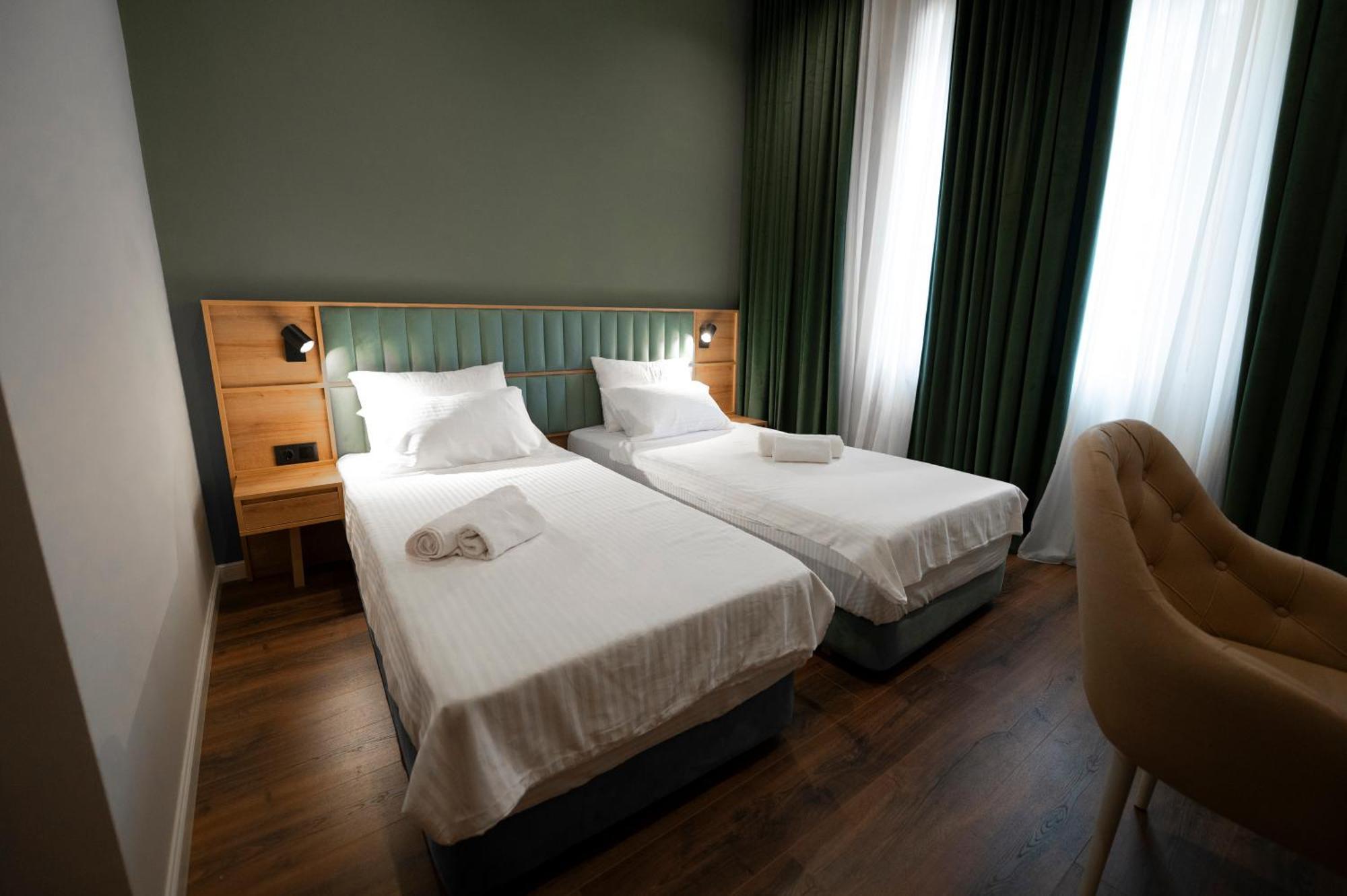 Central Hotel קוטאיסי מראה חיצוני תמונה
