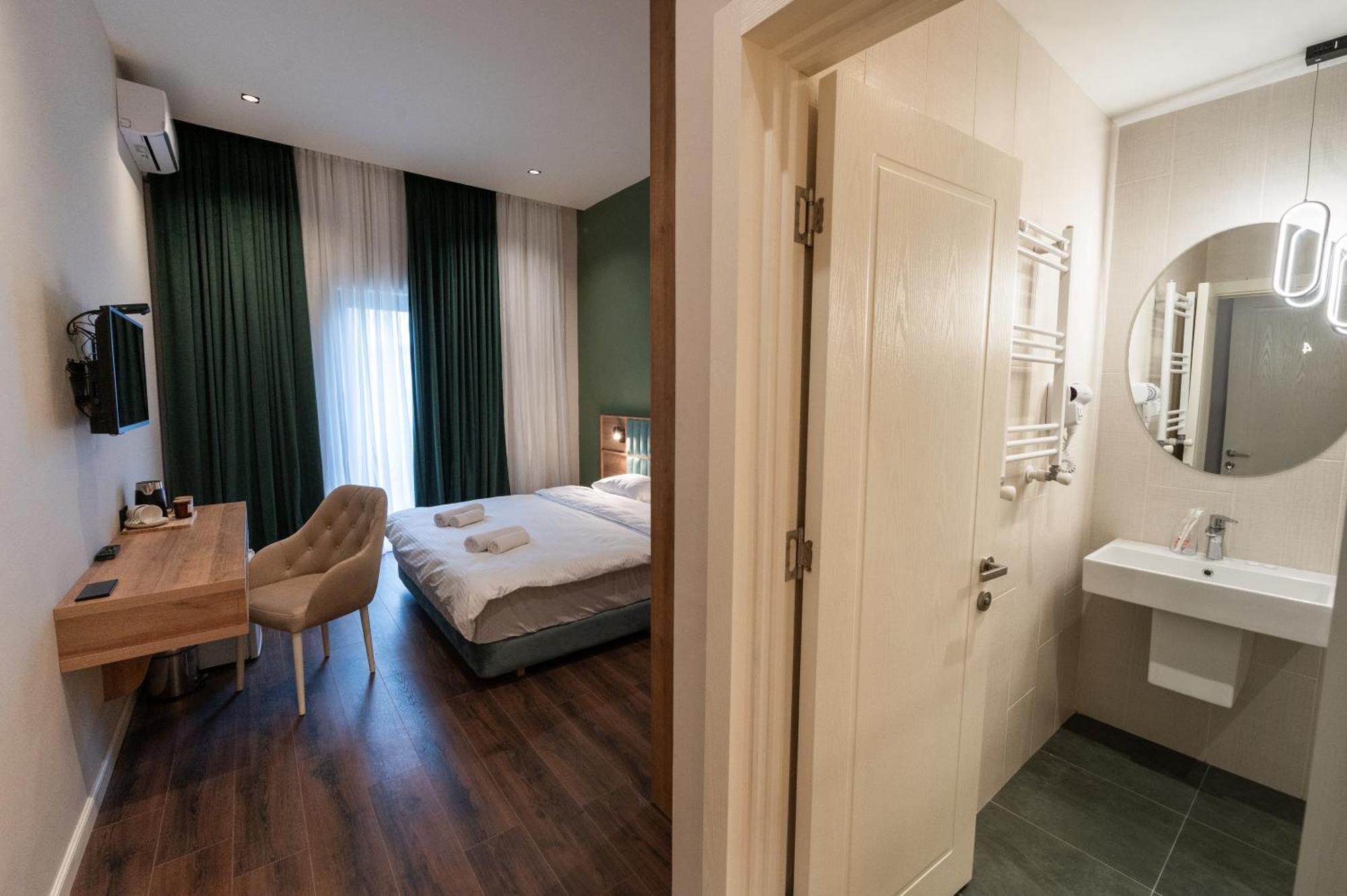 Central Hotel קוטאיסי מראה חיצוני תמונה